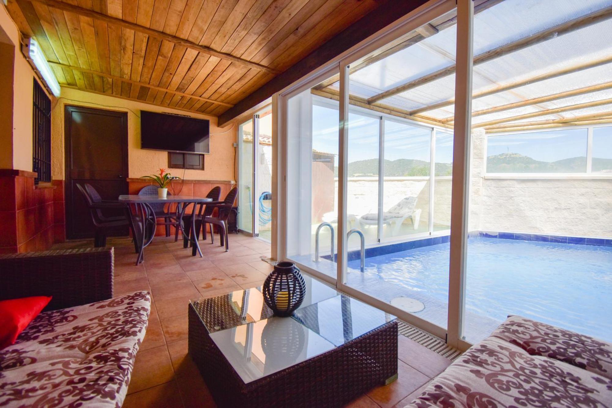 Villa Elisabeth Con Piscina Climatizada Chimenea Y Terraza Ариате Екстериор снимка